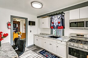 Walkable Location, 8 Mi to Metlife: Teaneck Escape