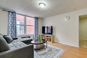 Easy Train Access! Quiet New York Commuter Apt