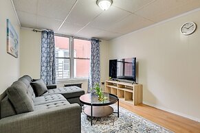 Easy Train Access! Quiet New York Commuter Apt
