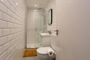 2bed 2bath Apartment Beneath Edinburgh Castle