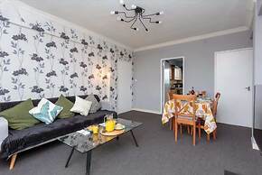 3 Bedroom Apartment on 5th Floor With Elevator