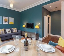 City Centre 2 BED 2 Bath Apartment