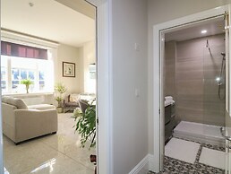 Royal Irish Suite
