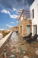 Sunrise Stone Villa With Jacuzzi
