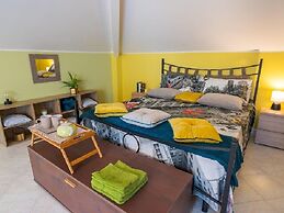 Masciara Home