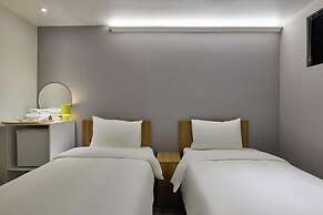 Halfrest Hostel Jongno Insa