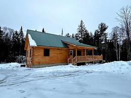 65pt New Log Cabin in Private
