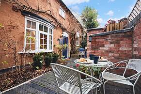 Gateway Mews