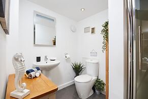 Gateway Mews