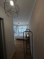 ROOMS 78