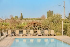 Hotiday Peschiera Frassino