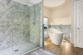 Whitbarrow Lodge Ridgestone