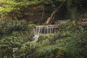 Whitbarrow Lodge Ridgestone