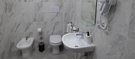HOTEL MOVIDA