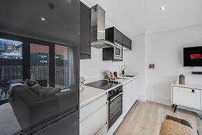 Eastgate Suite