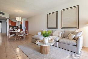 Crescent Beach by Otium