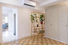 Florette Suites