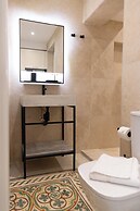 Florette Suites