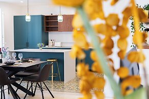 Florette Suites