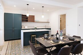 Florette Suites