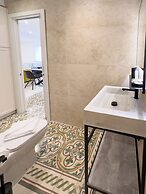 Florette Suites