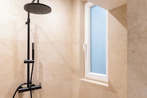 Florette Suites