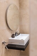 Florette Suites
