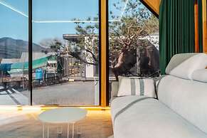 Gyeongju Space Private Pool Villa