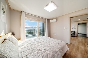 Gyeongju Paradise Private Pool Villa