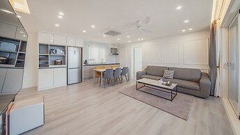 Pohang Luna Ocean View Pool Villa