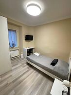 Casa Alone