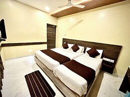 Udhayam inn