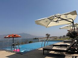 Blu Water Resort