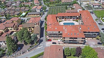 Apt Magenta in Moniga del Garda