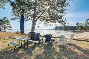 Potomac River Haven w/ Private Beach, Dogs Welcome