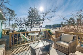 Potomac River Haven w/ Private Beach, Dogs Welcome