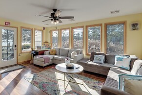 Potomac River Haven w/ Private Beach, Dogs Welcome