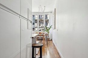 Chic 1BR by Hotel de Ville & The Louvre