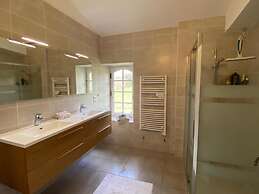 Manoir Blanche Haut