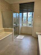 Manoir Blanche Haut