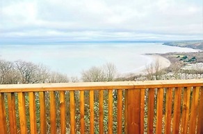 3 Bed Harbour-view Cottage Sleeps 6 - Dog Friendly