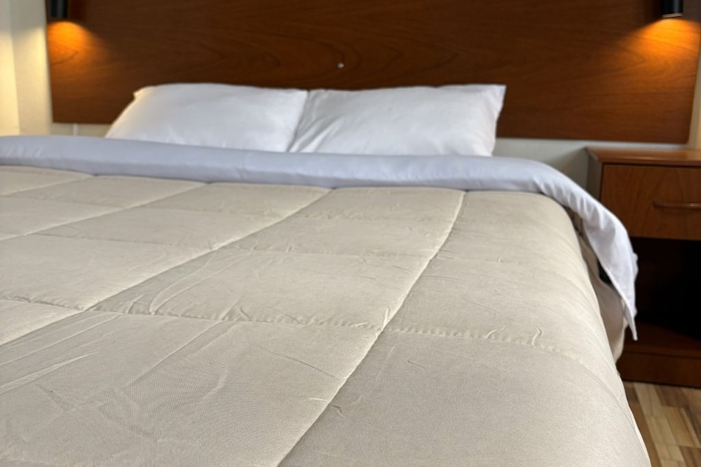 Hostal - HS Merced