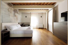 Relais Villa Roncuzzi