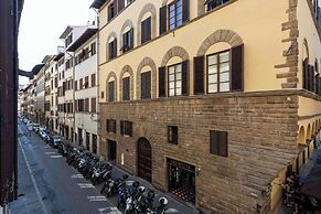 Casa Maggio by MMega