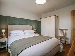 Parkfields Cottage
