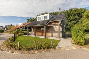 Zeeland Luxury Villa Near Beach
