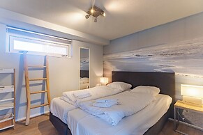 Comfortable Family Home on the Beach