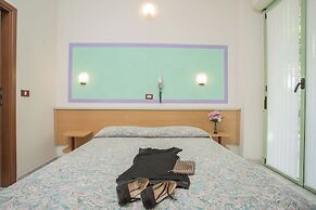 Hotel Dover Rooms & Coffee - Adults Friendly