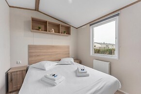 Chalet in De Haan With Terrace