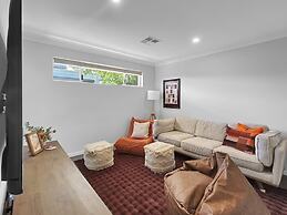 Spacious 3-bed Home in Leafy Yokine